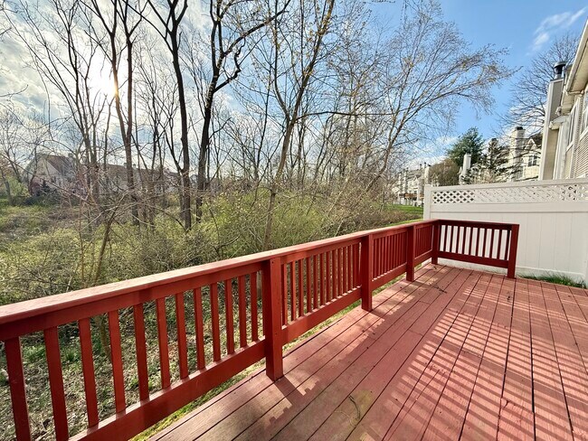 Building Photo - 306 Pimlico Way