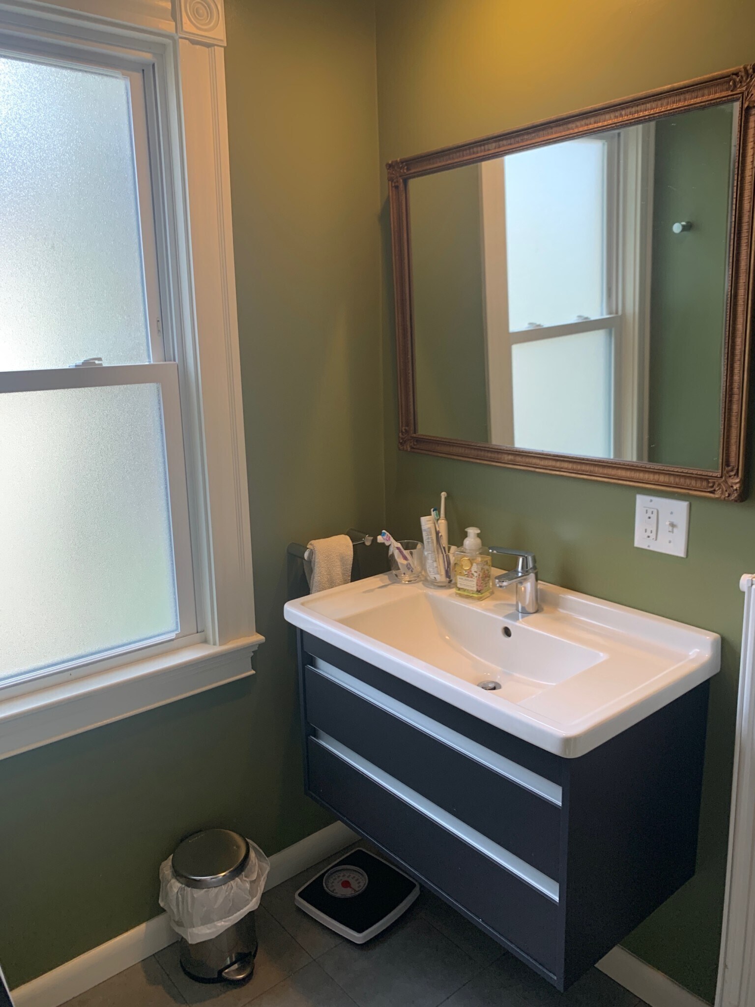 Building Photo - 8 Franklin St