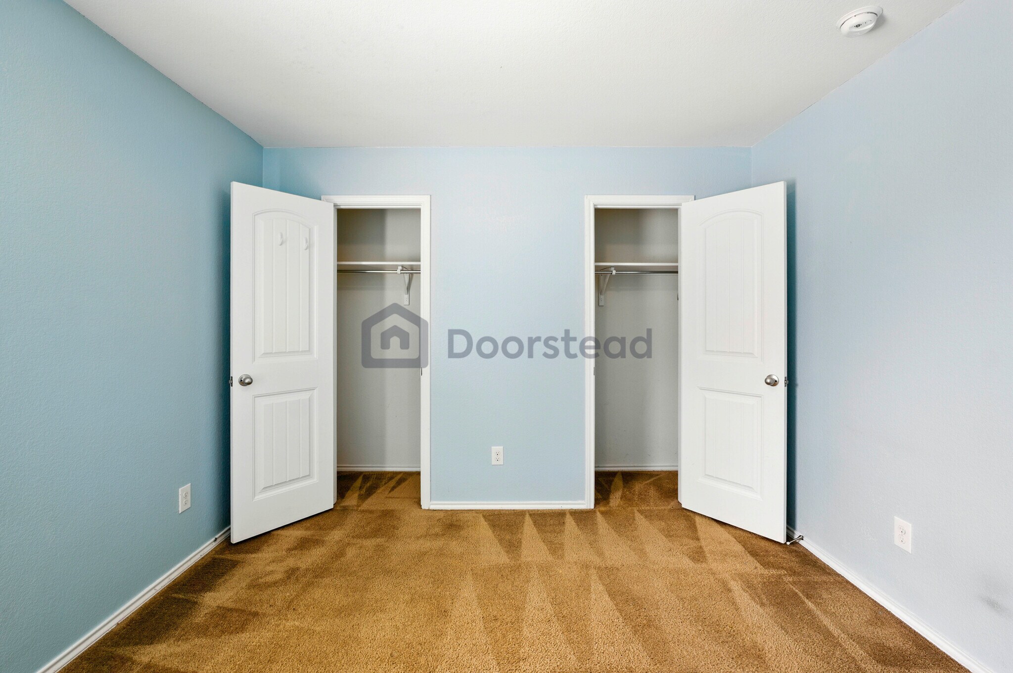 Building Photo - 920 Water Hyacinth Loop