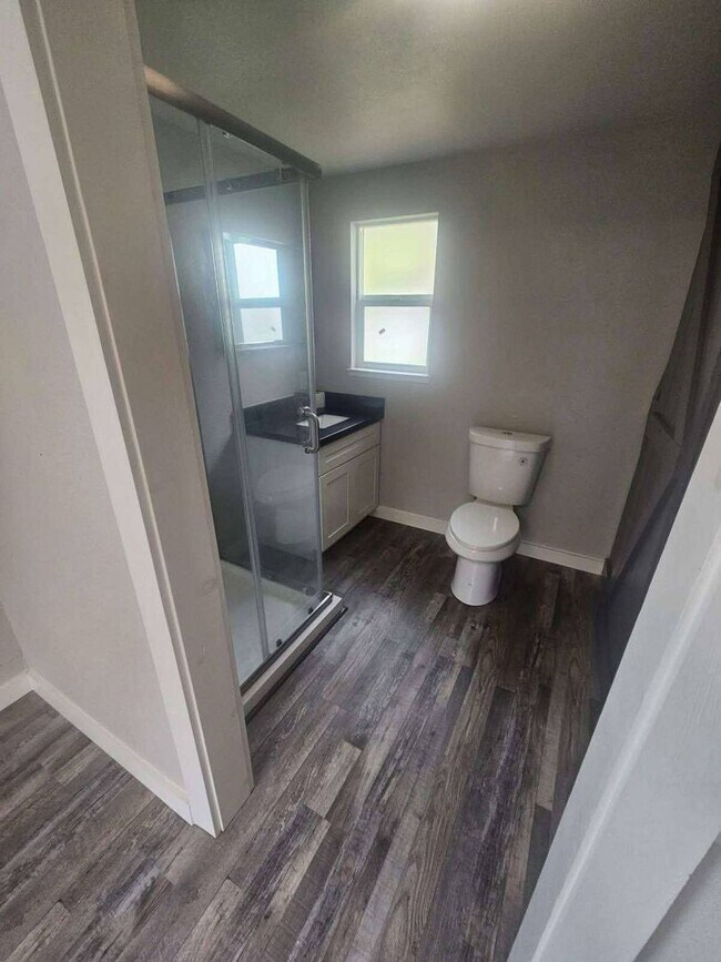 Building Photo - Cozy Studio in the Foothills – Utilities Included!