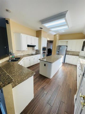 Building Photo - 1812 Lacey Oak Ln