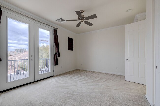 Building Photo - Beautiful 4Bd, 4Bth home in Guard Gated Community near Tivoli Village.