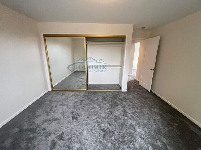 Building Photo - 3706 S Emily St