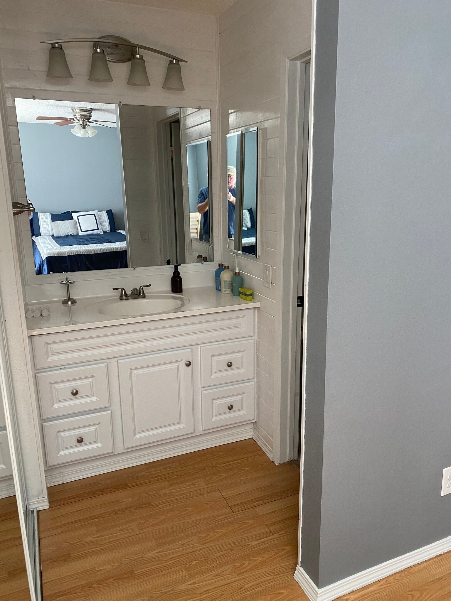 1st Primary bathroom - 10044 Carlton Hills Blvd