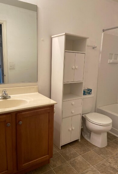 Building Photo - 1545 Brompton Ln