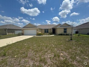 Building Photo - Spacious 4BR/2BA Home in Oaks at Ocala Cro...