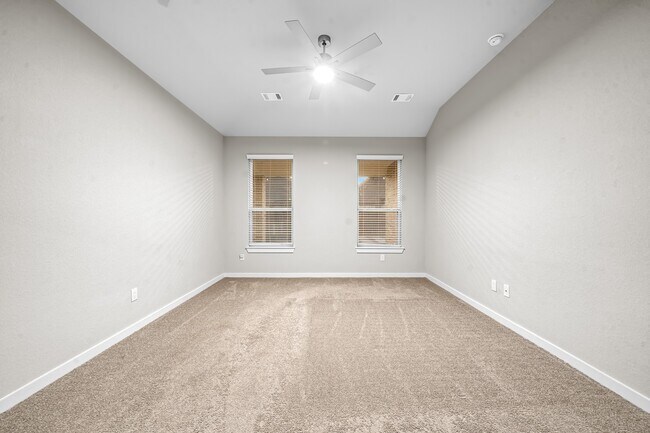 Building Photo - 19723 Vino Vale Dr