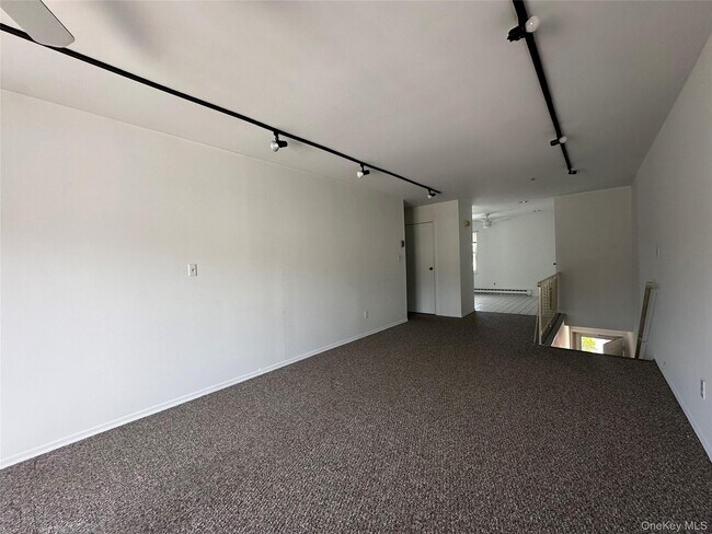 Building Photo - 101 Sylvan Ave