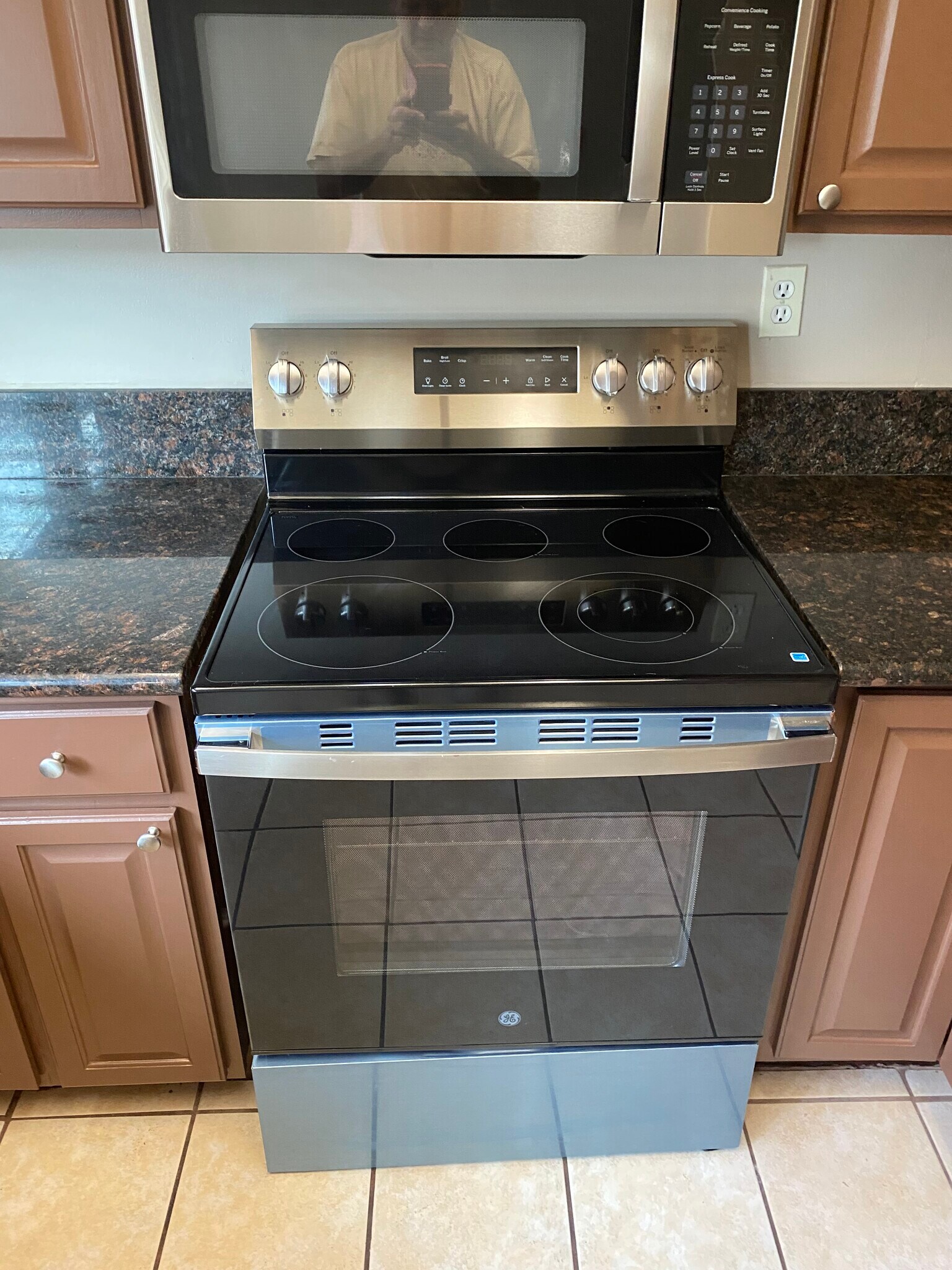 Building Photo - 1445 1st St