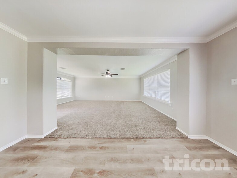 Building Photo - 12607 Rio Grande Ln