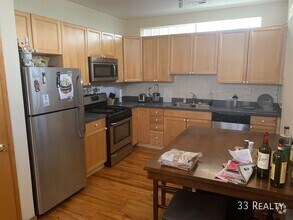 Building Photo - 1316 N Rockwell-2