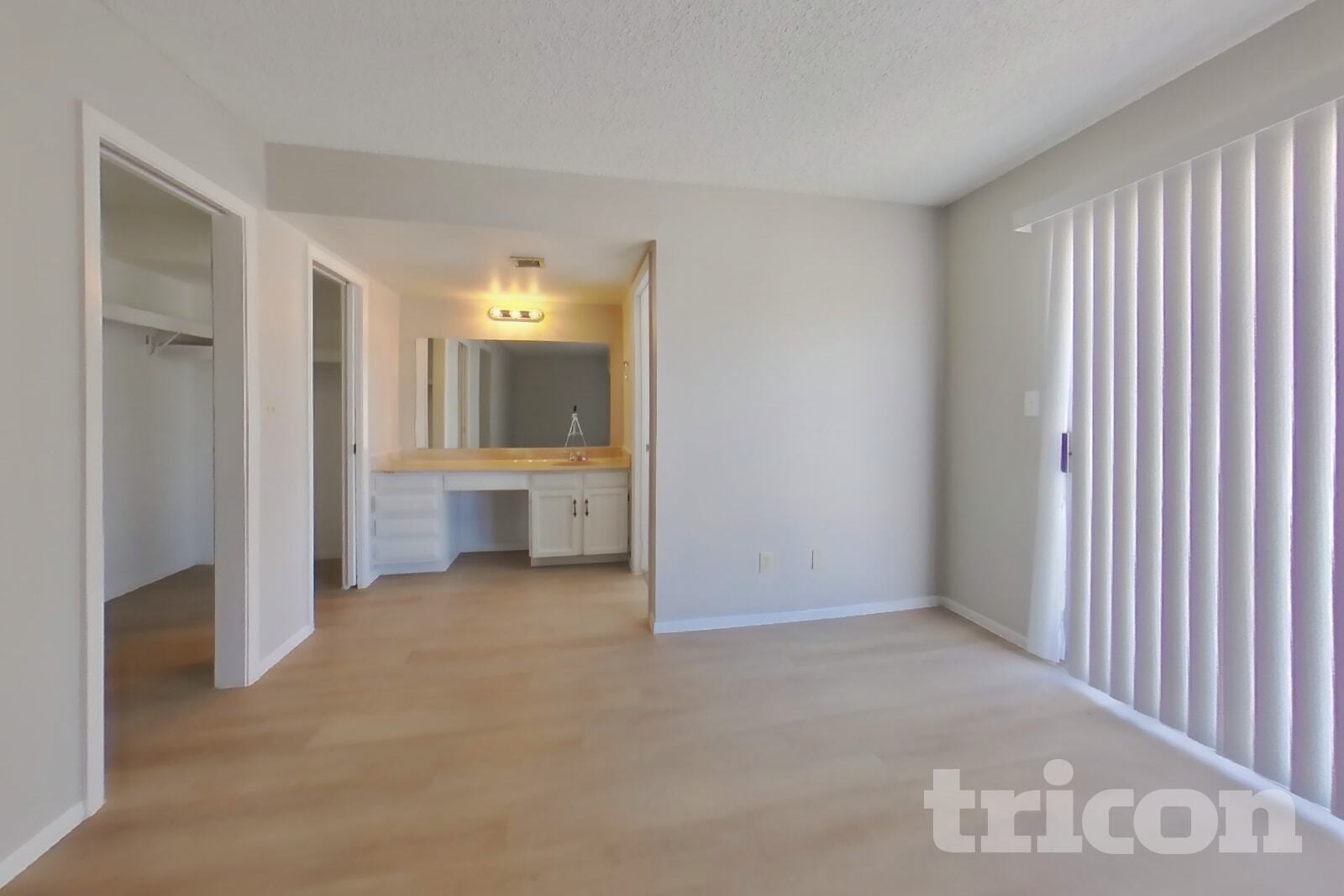 Building Photo - 3629 W Kelton Ln