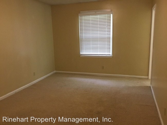 Building Photo - 1788 Ebenezer Rd