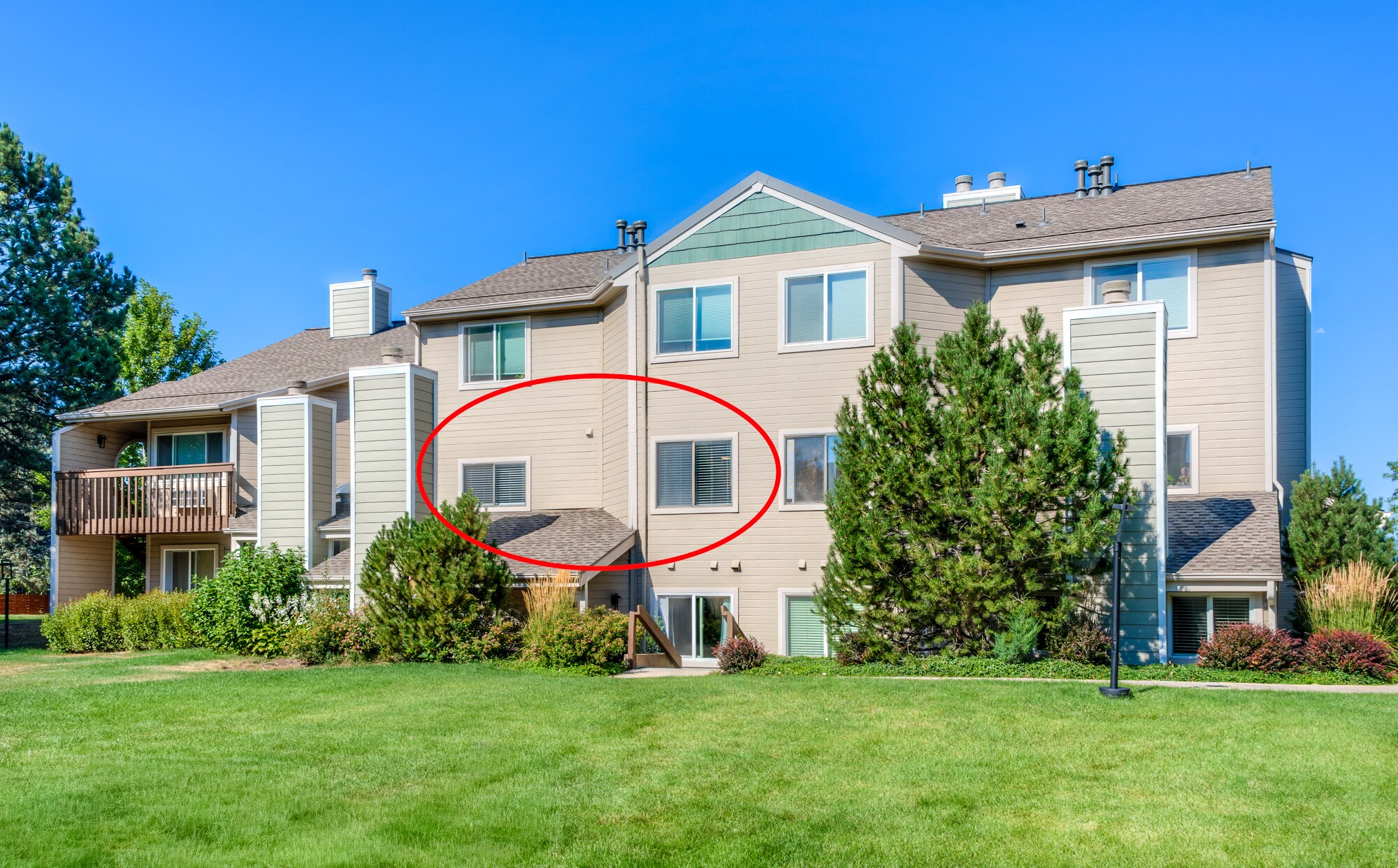 Building Photo - 5530 Stonewall Pl