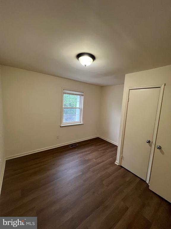 Building Photo - 9846 Hagel Cir