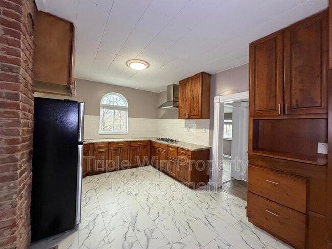 Building Photo - 307 State Hwy 47