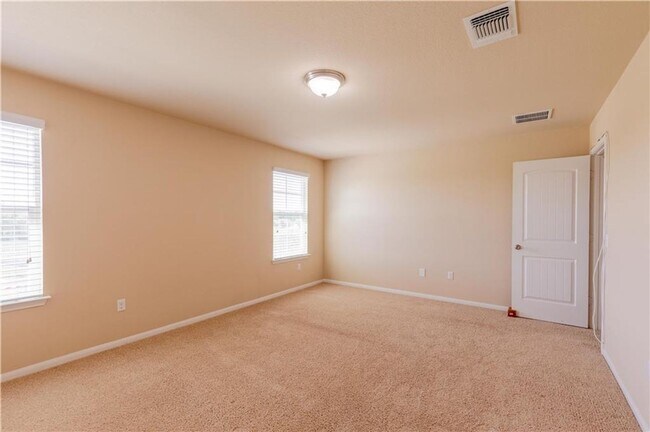 Building Photo - Spacious 4/BR, 2.5/BA Home in Cedar Park –...