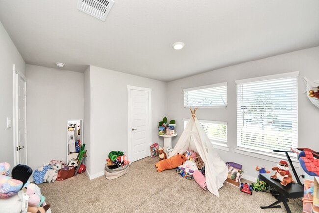 Building Photo - 3306 Dagostino Crk Dr