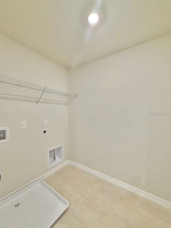 Building Photo - 233 Woodfall Ln