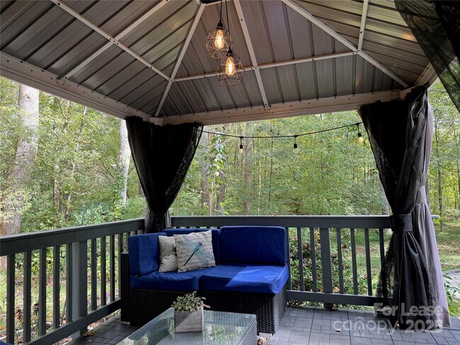 Building Photo - 8419 Aspen Ct
