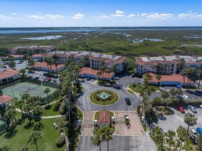 Building Photo - 215 S Ocean Grande Dr