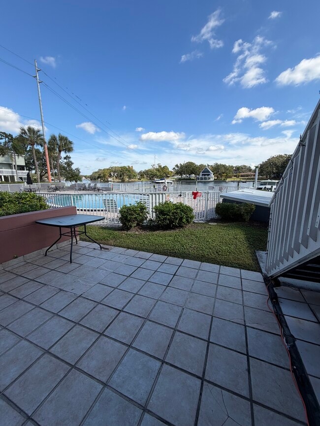 Building Photo - Marina Club G106