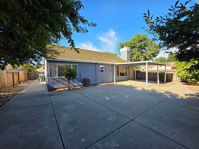 Building Photo - Single Story home in Sylvan Schools!