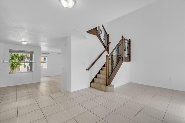 Building Photo - 5175 NW 108th Pl