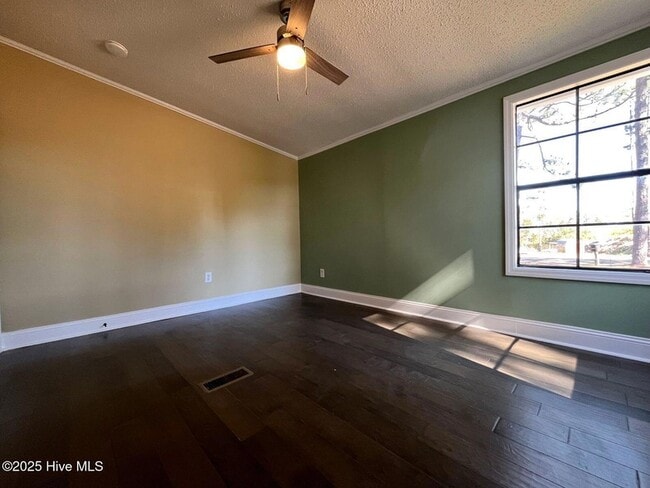 Building Photo - 188 Shady Grove Rd