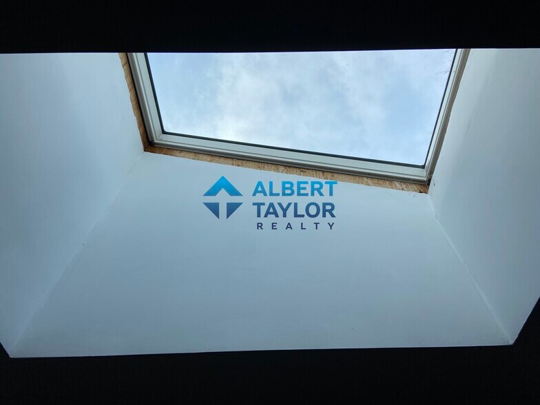 Building Photo - 176 Northampton St