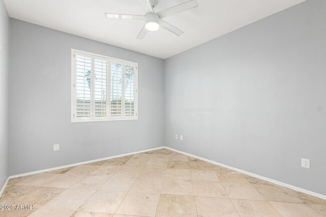 Building Photo - 2992 N Miller Rd