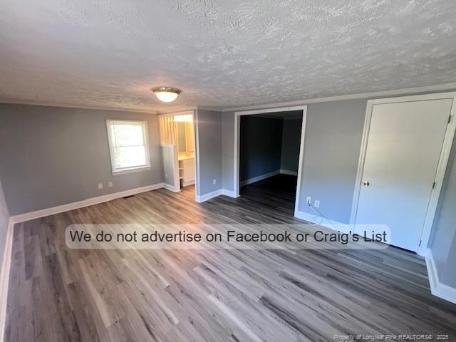 Building Photo - 2597 Pinecrest Dr