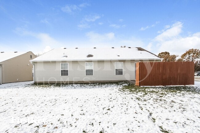 Building Photo - 8331 Amarillo Dr