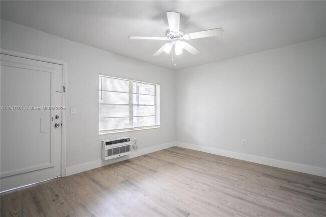 Building Photo - 437 NE 82nd St