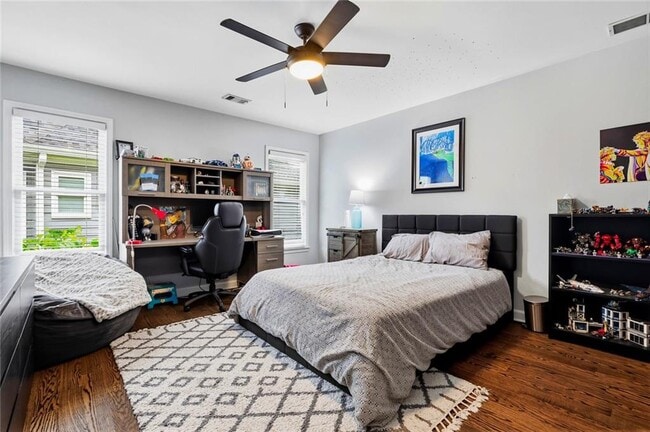 Building Photo - 4565 Windsor Park Pl NE