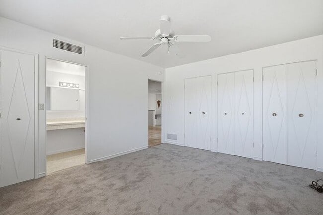 Building Photo - 2235 E Camino el Ganado