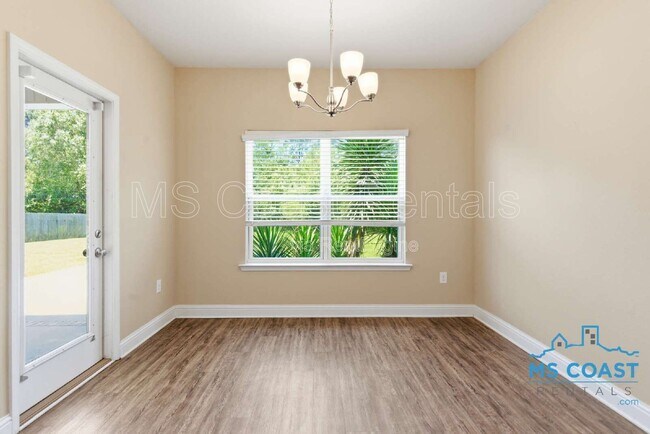 Building Photo - 10536 Sweet Bay Dr