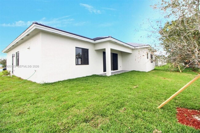 Building Photo - 20833 SW 96 CT