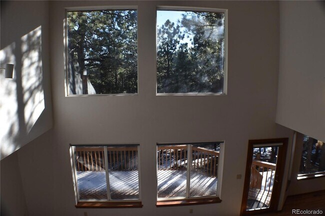 Building Photo - 14540 Rosholt Loop