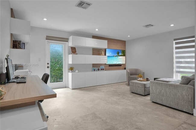 Building Photo - 2101 NE 211th Terrace