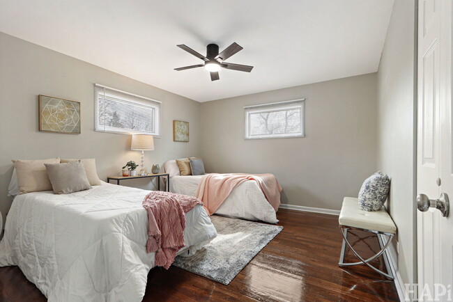 Building Photo - 75 Carthage Ln