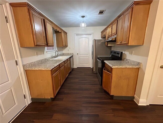 Building Photo - 7750 Smith Rd