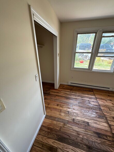 Building Photo - 35 Highland Ave