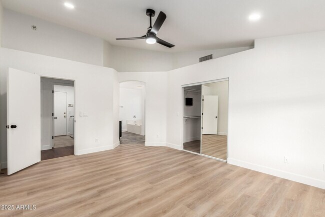 Building Photo - 24410 N 39th Ave