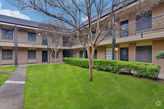 Building Photo - Marisposa Park Apartments