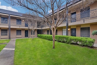 Building Photo - Marisposa Park Apartments