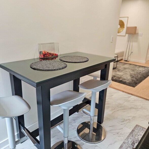 Building Photo - 3239 46th St