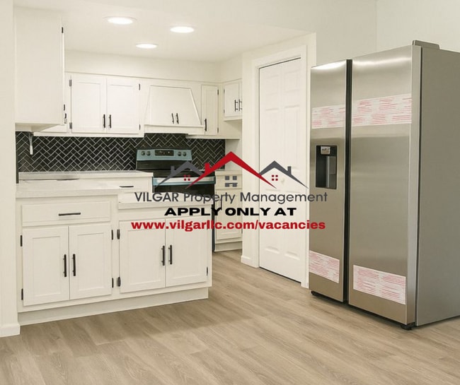 Building Photo - 4 full bedrooms, 1 full bathroom home in H...
