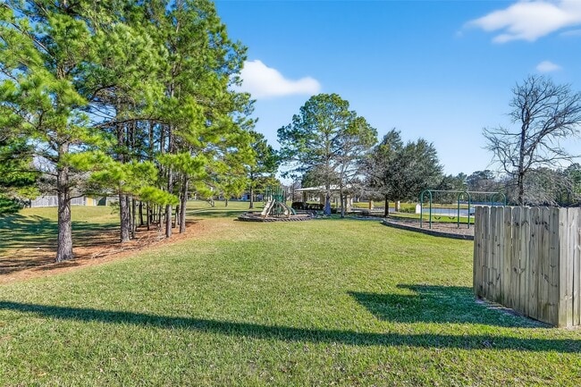 Building Photo - 7002 Casita Dr