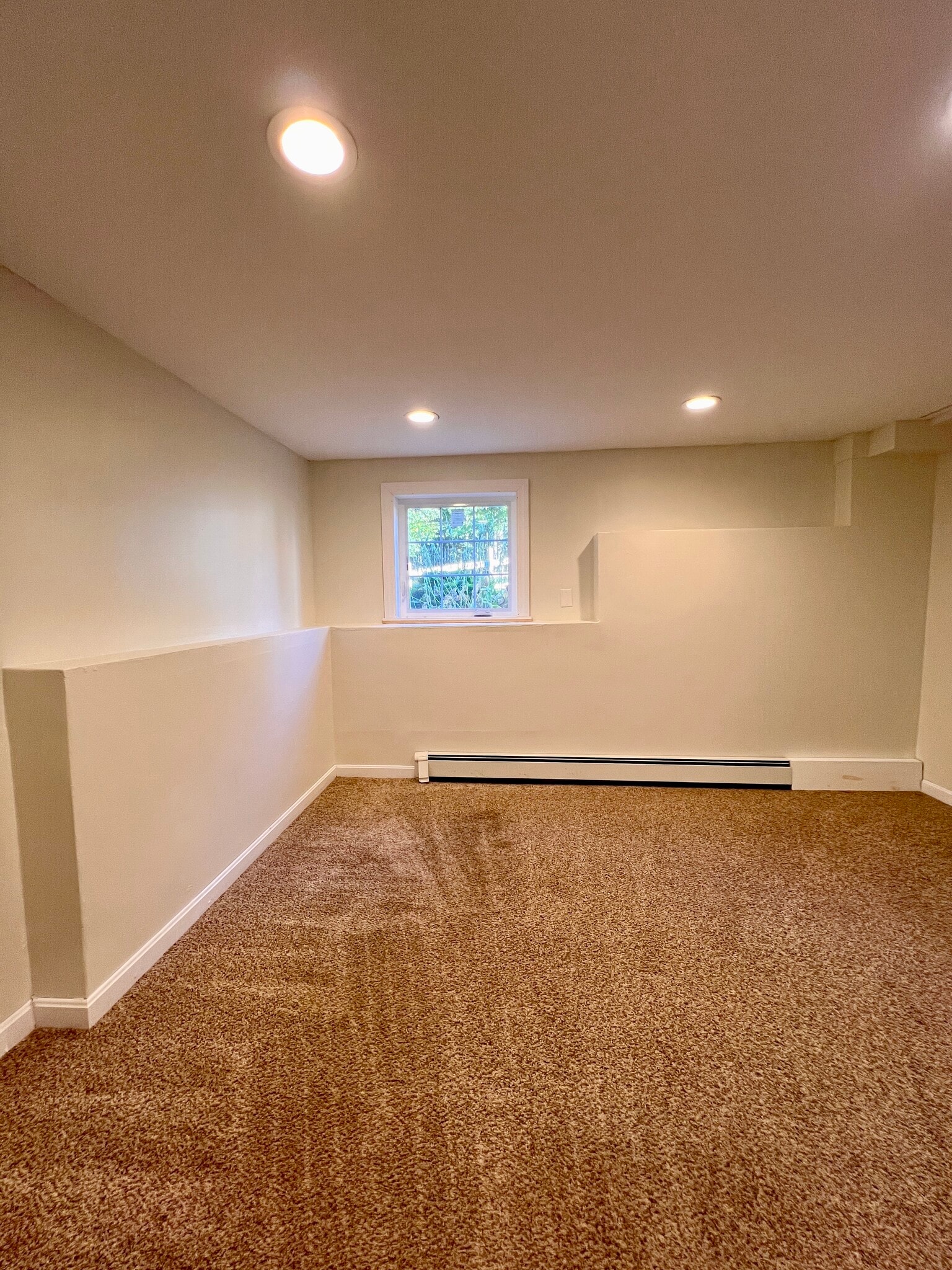 Building Photo - 555 Fort Hill Rd
